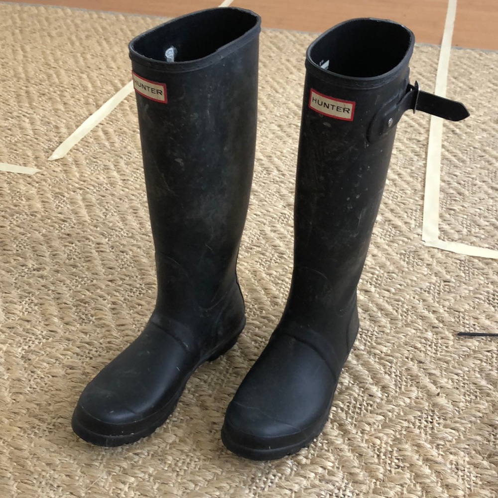 Women’s black tall hunter boots